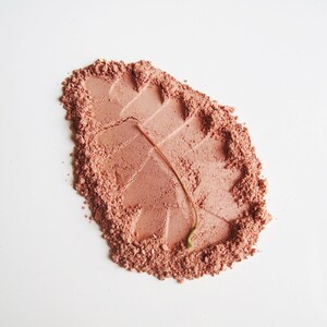 Hibiscus - Pure and Natural Mineral Eye Shadow