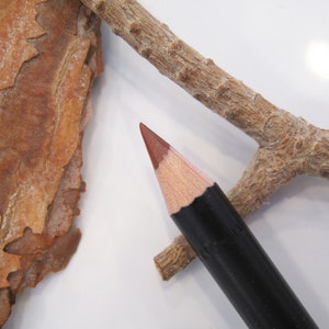 Lápiz delineador de labios mineral natural Cinnamon Stick