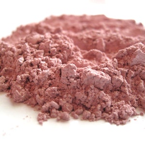 Pink Pout Pure and Natural Mineral Blush image 2