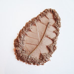 Fawn - Pure and Natural Mineral Eye Shadow