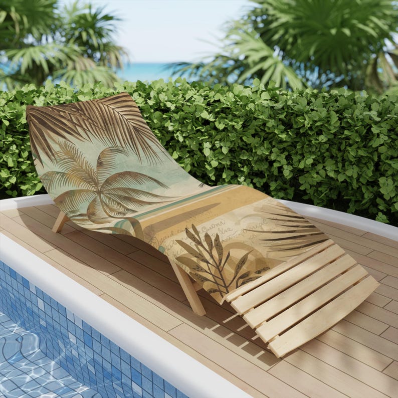 AtelierGamo Beach Towel