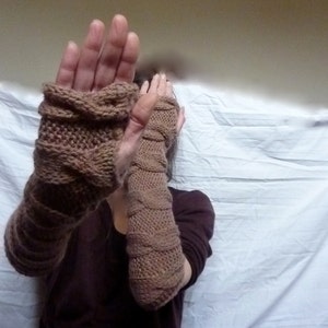 Unisex Lovey Arm Warmers with thumbhole, fingerless gloves with cable detail, blush brown, READY TO SHIP