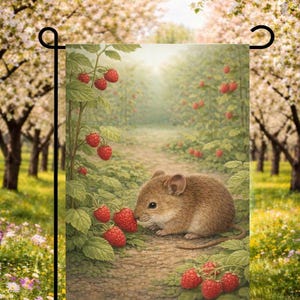 Maus Garten oder Haus Flagge - Himbeer Obstgarten Waldtiere Cottagecore Outdoor Yard Dekor