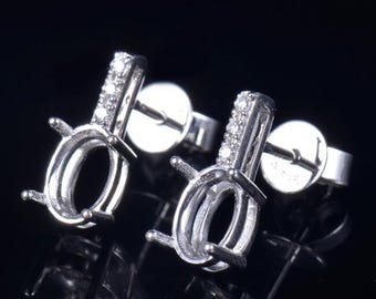 This is Women Moissanite Diamonds Earrings Semi Mount, smart and classic look It can hold a pair of oval 8X6mm gemstones.