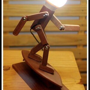 beautiful-handmade-wooden-robot-light-lamp-best-gift-for-friends