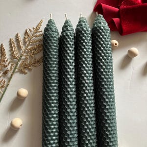 Forest Green Beeswax Candles - Green Beeswax Candles - Unscented Beeswax Candles, Christmas Gift for Mom, Housewarming Gift, Cozy and Warm