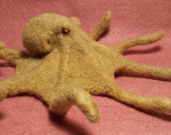 Needle Felted Common Octopus, small and cute