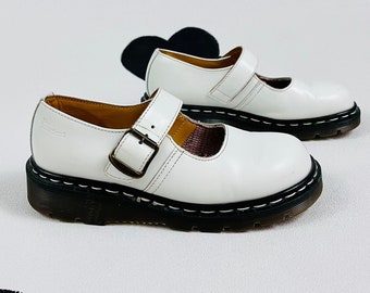 Vintage Dr. Marten's white leather Mary Janes flats shoes 90's classic grunge strap rare stitching woman's US 7 original Made in England