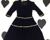 40 39 s 50 39 s black velour lace trim party dress 1950 39 s New York Creation full skirted black white cotton velvet evening dress 27 quot w S M short