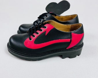 John Fluevog devil tail lace up oxfords Derby Shoe 7th Heaven NIB NEW satan demon black fire red swirl leather goth unisex MAHA size 7 5