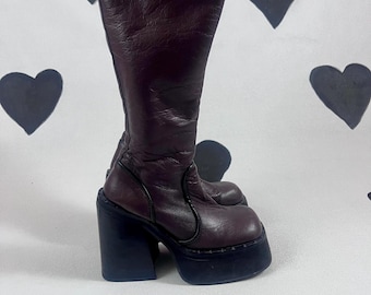 90s y2k Sonax chunky platform boots 2000s club kid raver tall knee high black dark brown leather square toe go-go boots stompy size 7