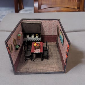 Salle à manger miniature