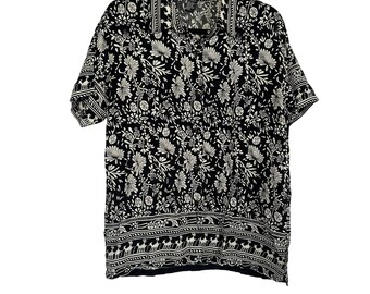 VTG Studio Basic Black White Floral Deer Border Print Rayon Blouse Size L