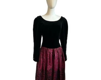VTG 90s Laura Ashley Black Red Velvet 12 Midi Dress Long Sleeve Whimsigoth