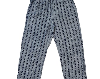 Spodnie Vintage 90s z szerokimi nogawkami w kolorze niebieskim z kwiatowym wzorem w stylu wiskozy – Cottagecore Boho Trousers