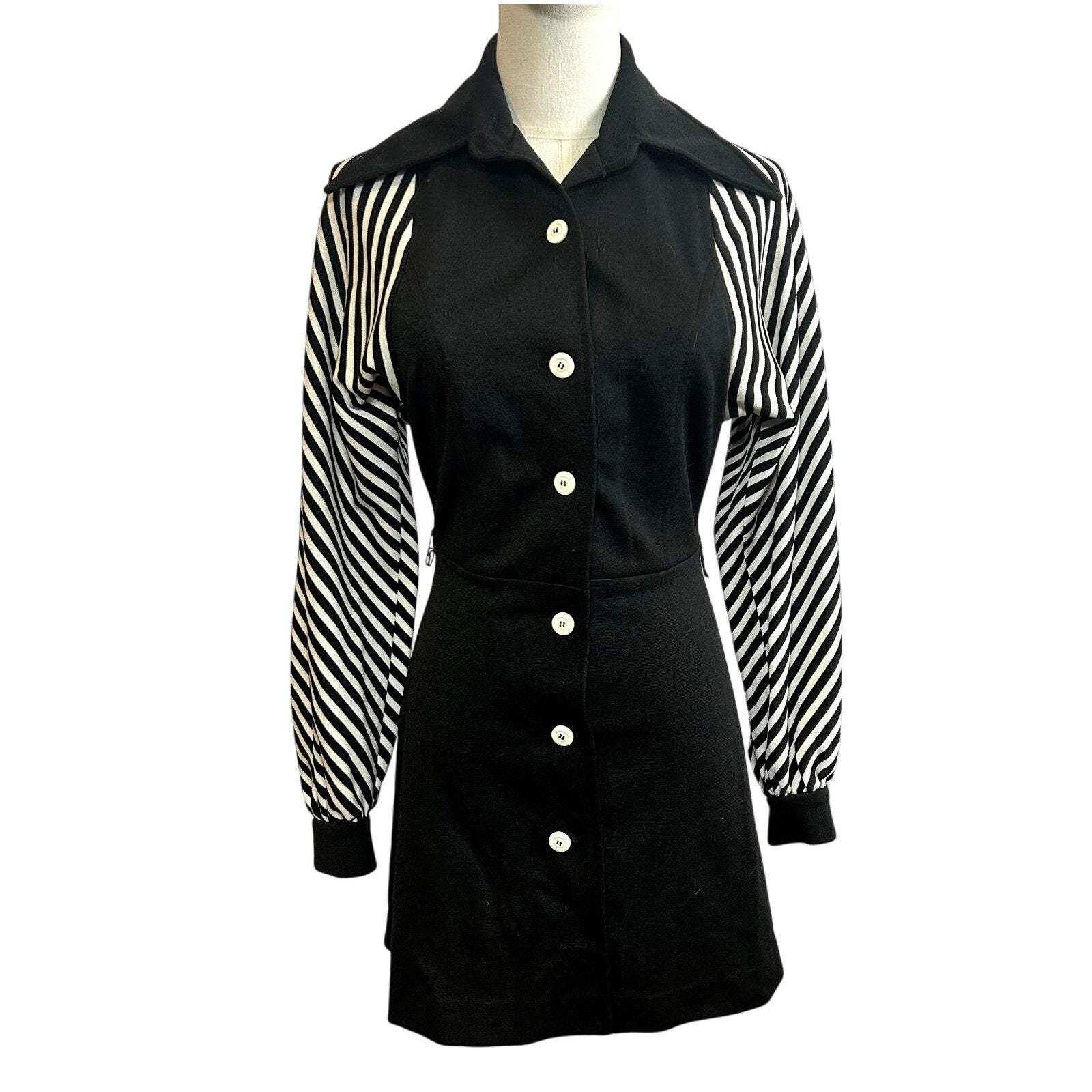 knee length dresses for ladies Medium 70s Black Cross Back Sundress