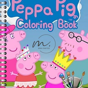 Pode incluir: Um livro para colorir da Peppa Pig com encadernação em espiral. A capa azul apresenta o logotipo da Peppa Pig e ilustrações das personagens da Peppa Pig. O texto "Coloring Book" também é visível.
