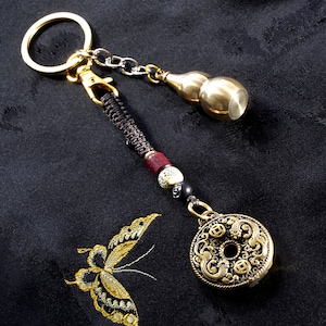 Feng Shui Pi Xiu Keychain, Wu Lou Gourd , Protection and Safety