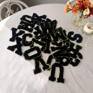 Parche de letras de chenilla para planchar, parche de letras de chenilla de varios colores, bordado de alfabeto de moda para planchar, parches de letras de chenilla.