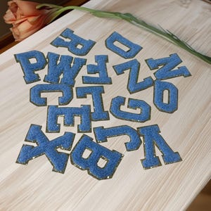 Parche de letras de chenilla para planchar, parche de letras de chenilla de varios colores, bordado de alfabeto de moda para planchar, parches de letras de chenilla.