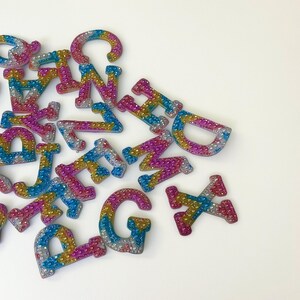 Parche de alfabeto de perlas autoadhesivo con borde de cristal, ideal para chaquetas y bolsas de cosméticos, bricolaje.