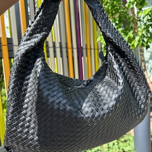 Gewebte Umhängetasche für Frauen, gewebte Ledertasche, große gewebte Tasche, Geschenk für Mutter von Tochter, Luxushandtaschengeschenk, Knödeltasche für Frauen