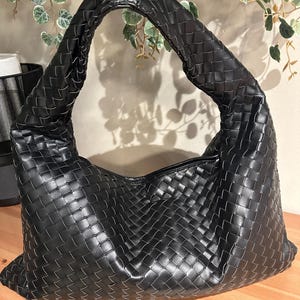 Krankenschwester Tragetasche, gewebte Schultertasche für Frauen, Hobo Tasche, gewebte Ledertasche, große gewebte Tasche, Luxushandtaschengeschenk, Knödeltasche für Frauen