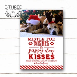 Cartão de Natal de cachorrinho - Cartões de Natal com foto de cachorro - Cartões de férias para amantes de cães - Listras de bastão de doces vermelhas e brancas - Happy Pawliday