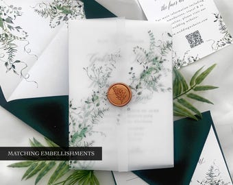 Giacche in pergamena e sigilli in ceralacca con delicate decorazioni botaniche, da aggiungere alla nostra suite di inviti per matrimonio della collezione Gabriella, involucro in pergamena con decorazioni verdi