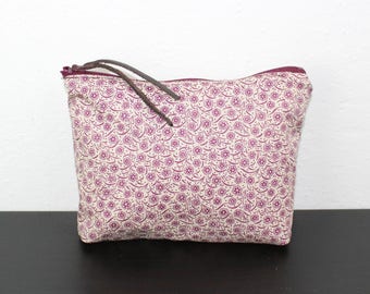 Handmade Purple Floral Zipper Pouch, Purse Organizer Cosmetic Bag with Purple Zipper 730008