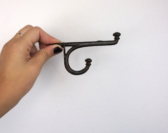 Vintage Transitional Edwardian Double Iron Hook Cast Iron Hardware 420068