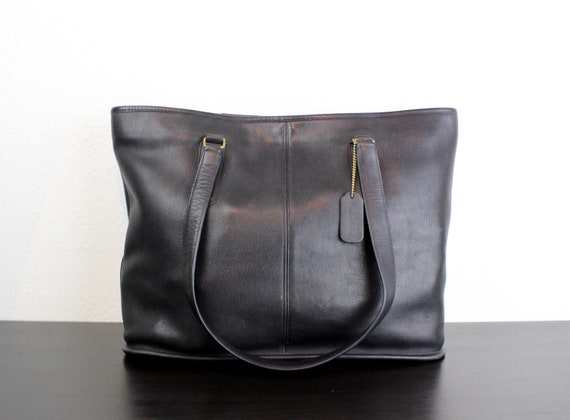 coach large shoulder bag