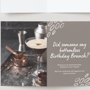 Cartão de aniversário divertido para um brunch sem fundo – Design personalizado de Espresso Martini – Download digital alcoólico – Impressão personalizada