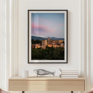Stampa fotografica del tramonto dell'Alhambra / Arte murale di Granada, Spagna / Vista del castello al tramonto / Decorazioni da viaggio in Europa / Foto artistica di Anthony Intraversato