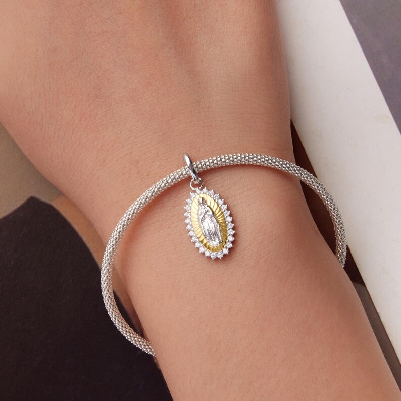Virgin mary charm, additional image 2