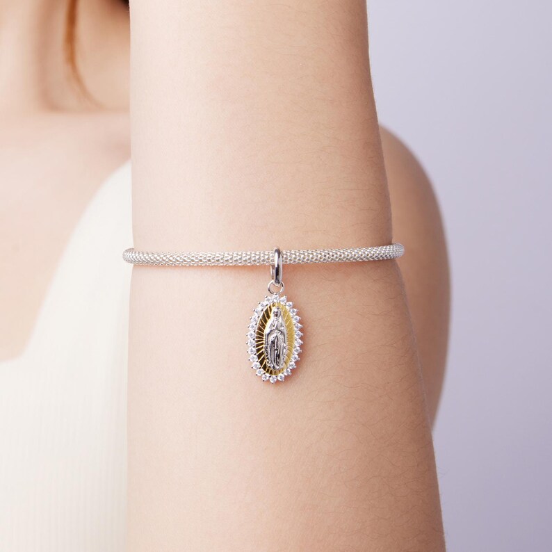 Virgin mary charm, additional image 3