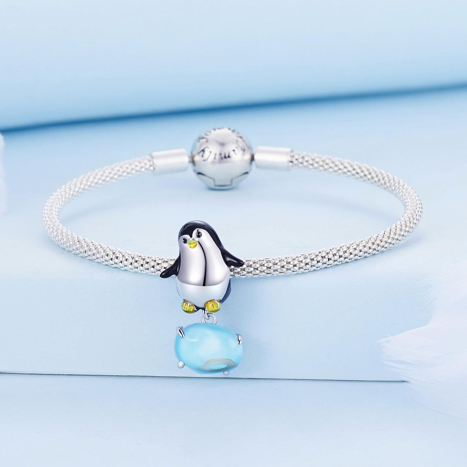 PANDORA】パンドラ チャーム付きブレスレット ペンギン