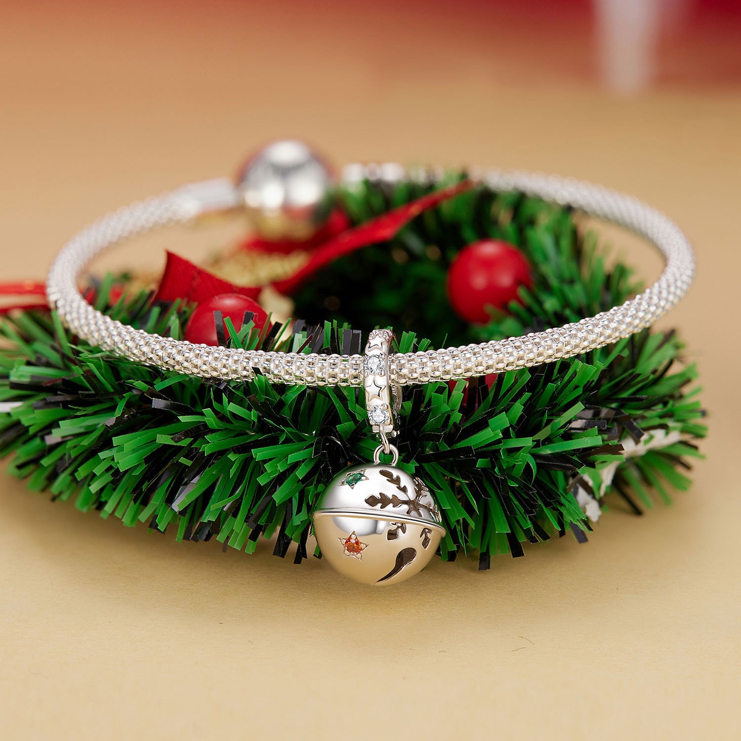 クリスマス サンタクロースのベルチャーム、パンドラチャーム クリスマス サンタクロースのベルチャーム、パンドラチャーム