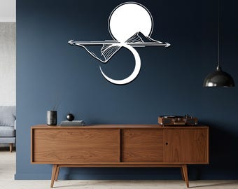 Arte de pared de montaña con luna y flecha de metal: silueta de naturaleza moderna