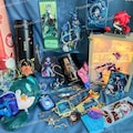 Genshin Impact Gift Box of All Charactors, Discounted Genshin Figurine Fandom Xiao, Wanderer, Venti, Zhongli, Baizhu, Nahida, Varka, Ineffa product logo