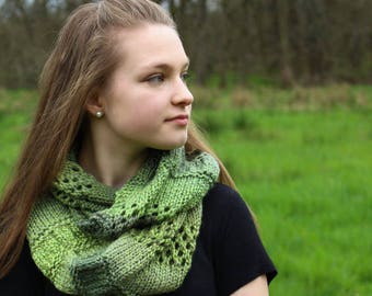 Into the Forest Cowl | PDF knitting pattern