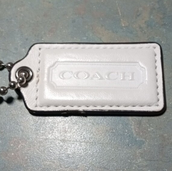 COACH off White Leather 4 display picture 3