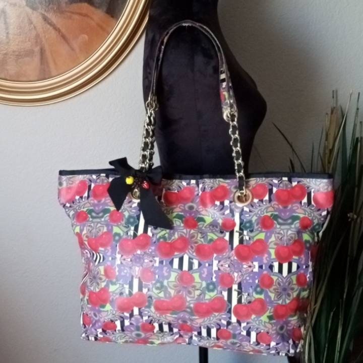 Betsey johnson shop cherry purse