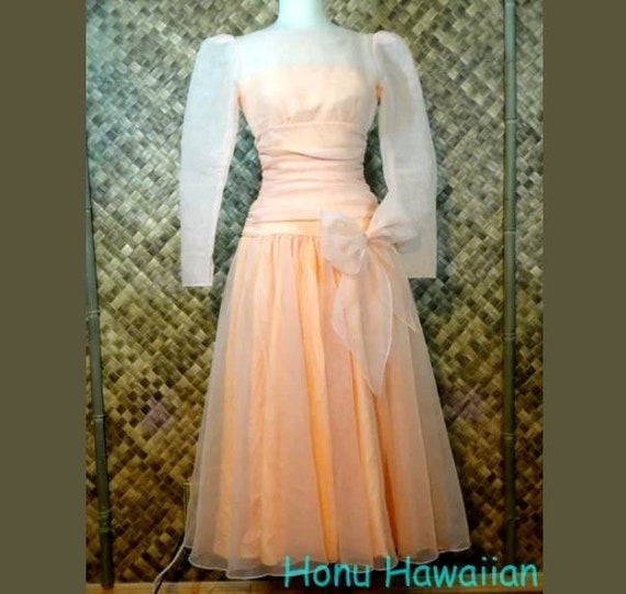 Vintage 1960's ORGANZA Bridesmaid / Prom Dress. Sm