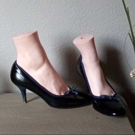 PAUL SMITH women's Black Patent Leather Pump Heels