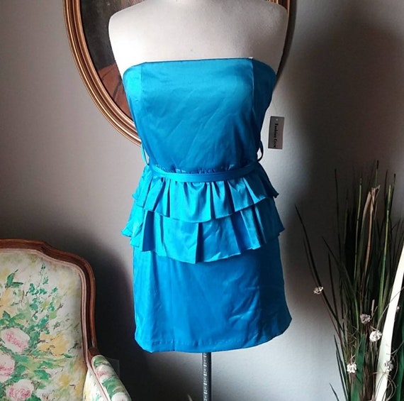 Icon womens Electric Blue Strapless Peplum Dress. Large