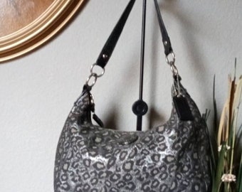 ◎y2k◎ COACH Leopard Mini Bag Silver 💌SOLD💌 Coach Leopard Print Coach Mini Tote 🐆🍒🤎 $195