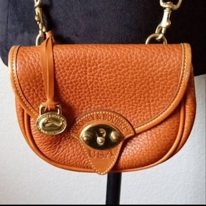 RARE! Vintage DOONEY & BOURKE British Tan Calvary Crossbody Purse.