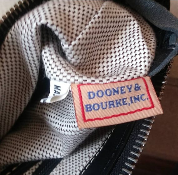 Dooney Bourke DB Triangle Quilt Pattern Canvas & … - image 9