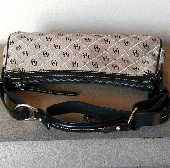 Dooney Bourke DB Triangle Quilt Pattern Canvas & … - image 4